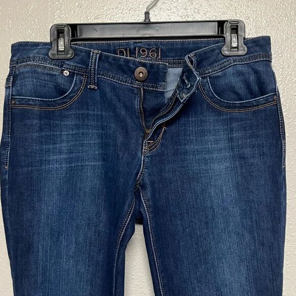 Lindsey DL1961 jeans - Picture 3 of 7